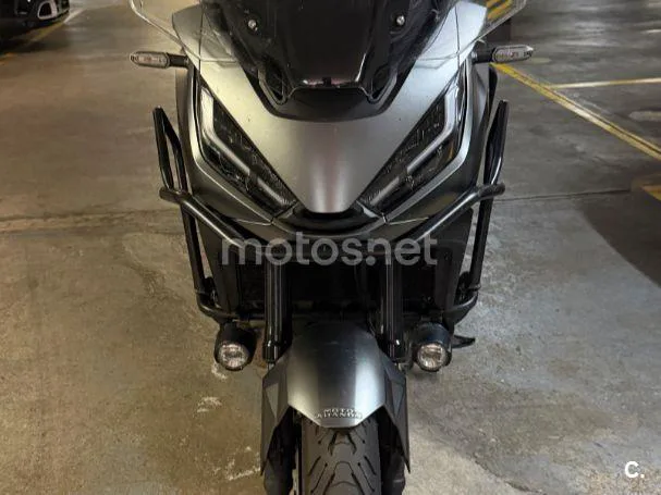 Honda NT1100 - Vista 6