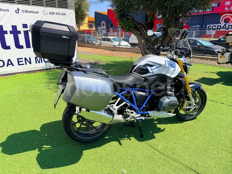 BMW R 1200 R - Vista 11