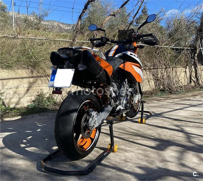 KTM 990 SM - Vista 6