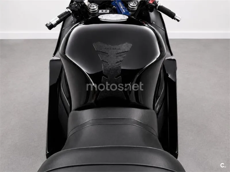 Honda CBR1100XX Super Blackbird - Vista 5