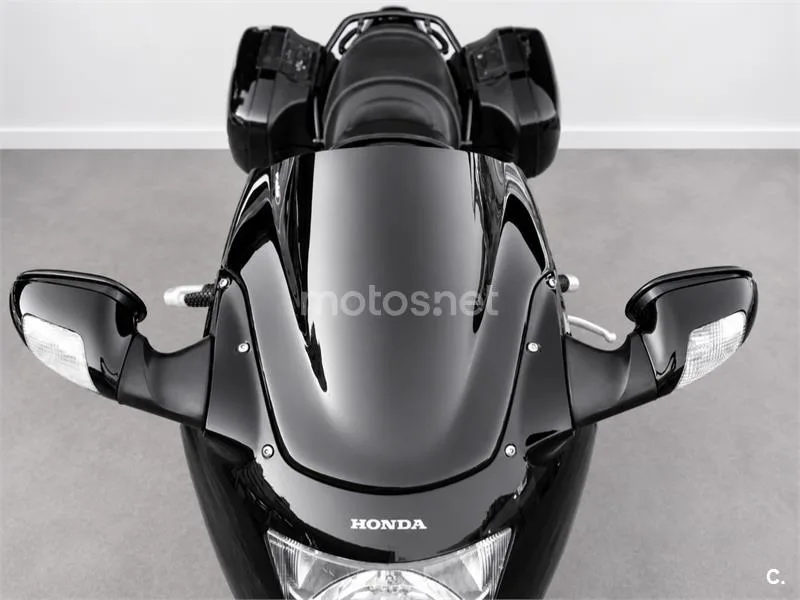 Honda CBR1100XX Super Blackbird - Vista 6