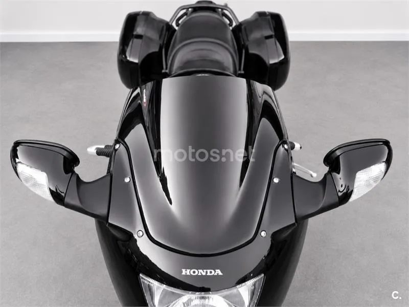 Honda CBR1100XX Super Blackbird - Vista 7