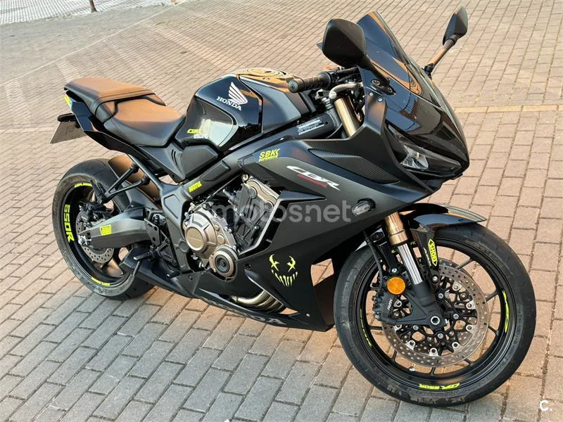 Honda CBR650R - Vista 4
