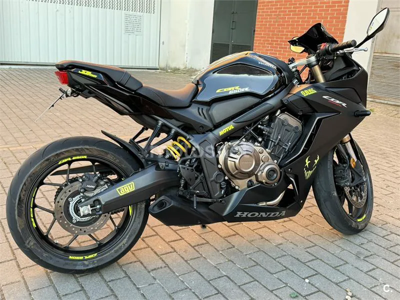 Honda CBR650R - Vista 6