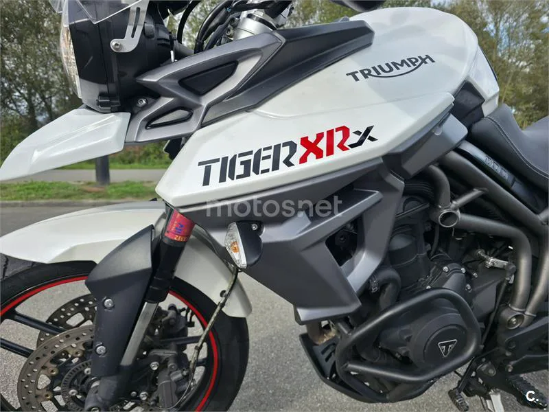 Triumph Tiger 800 XR - Vista 13