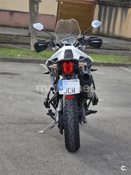 Triumph Tiger 800 XR - Vista 4