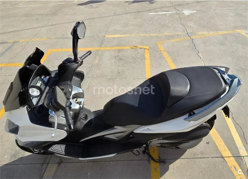 Kymco Xciting 400 - Vista 3