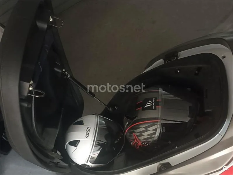 Kymco Super Dink 125 - Vista 4