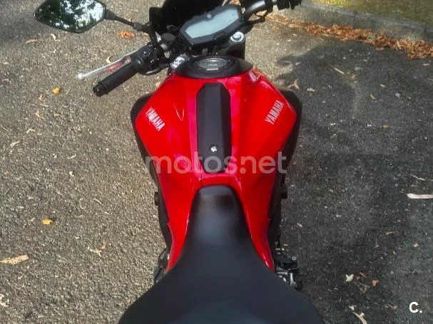 Yamaha MT-07 - Vista 4
