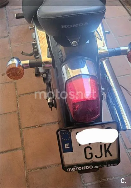 Honda Shadow 125 - Vista 3