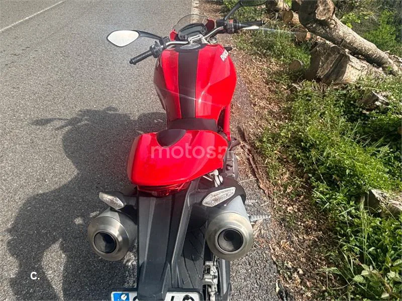 Ducati Monster 696 - Vista 5