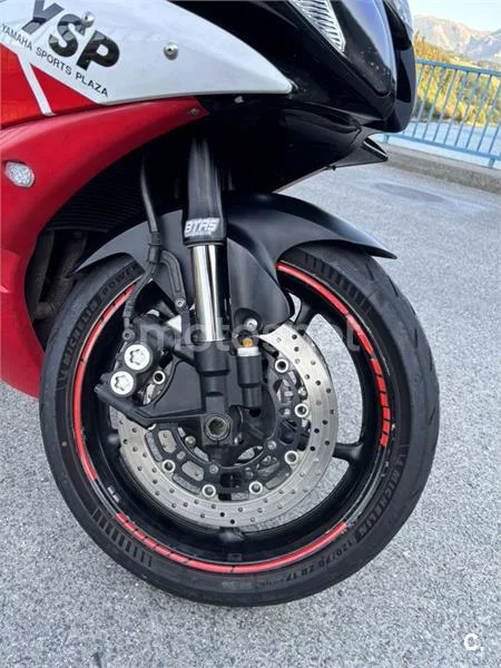 Yamaha YZF-R6 - Vista 5
