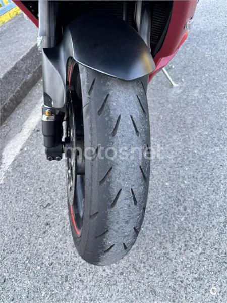 Yamaha YZF-R6 - Vista 8