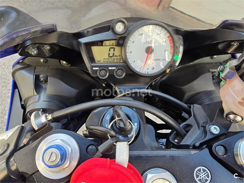 Yamaha YZF-R6 - Vista 3