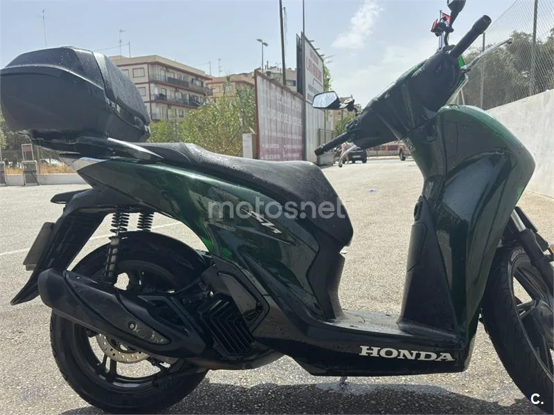 Honda SH125i - Vista 3