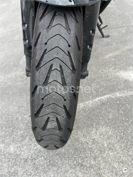 Yamaha FZ8 - Vista 6