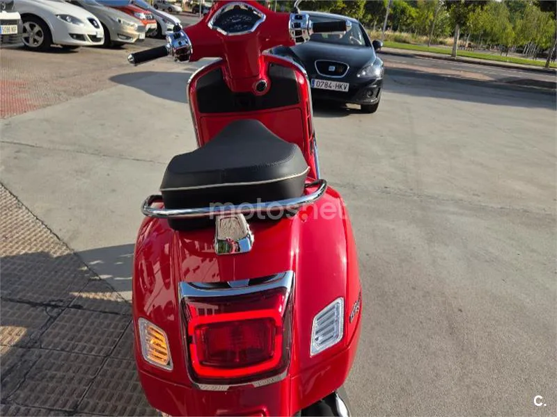 Vespa GTS 125 - Vista 3