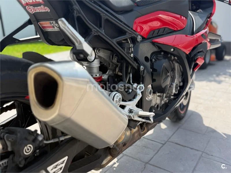 BMW S 1000 RR - Vista 8