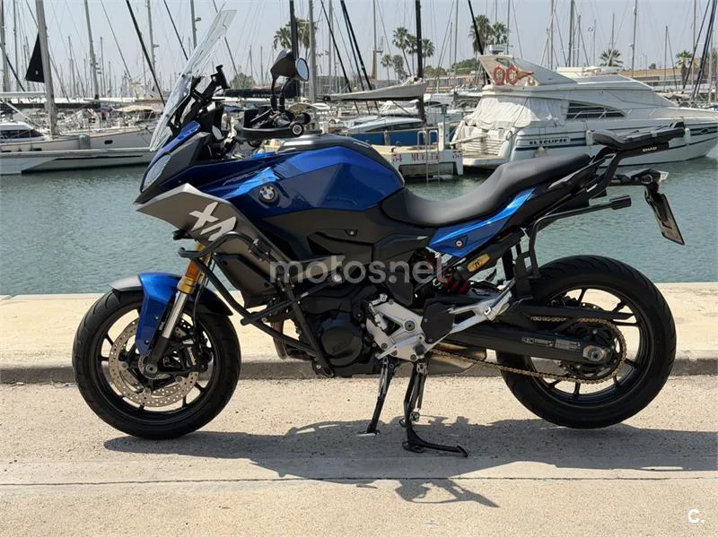BMW F 900 XR - Vista 4