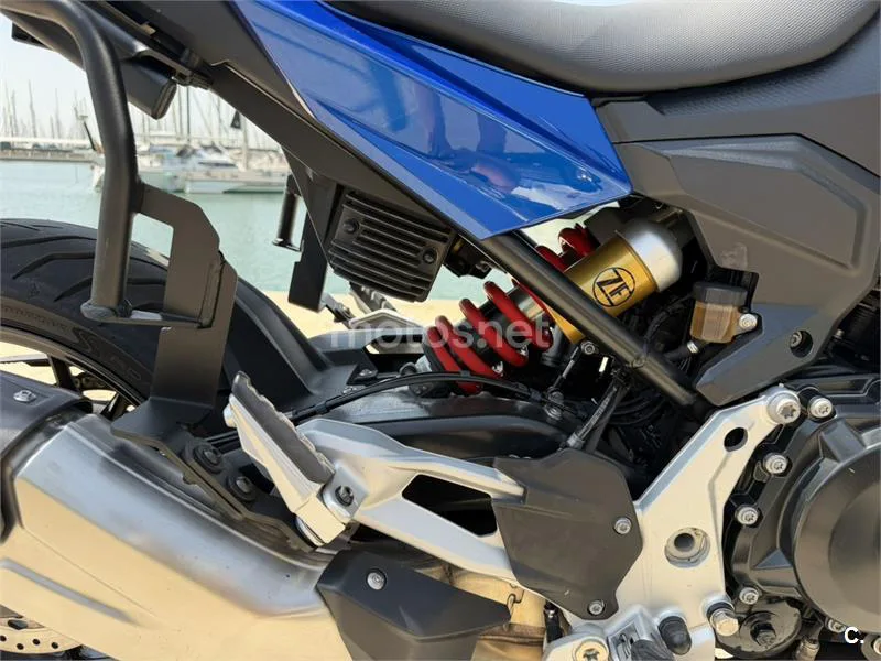 BMW F 900 XR - Vista 9