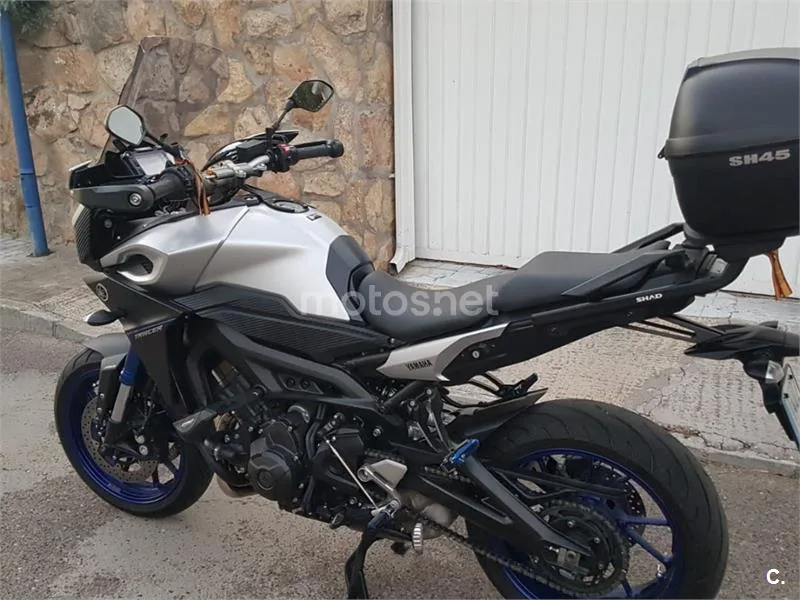 Yamaha MT-09 Tracer - Vista 6