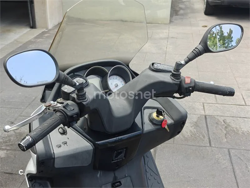 Kymco Super Dink 125 - Vista 4