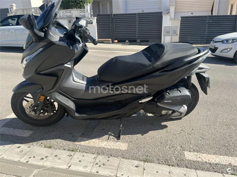 Honda Forza 125 - Vista 5