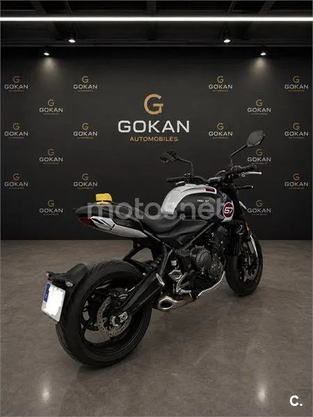 Triumph Trident 660 - Vista 4