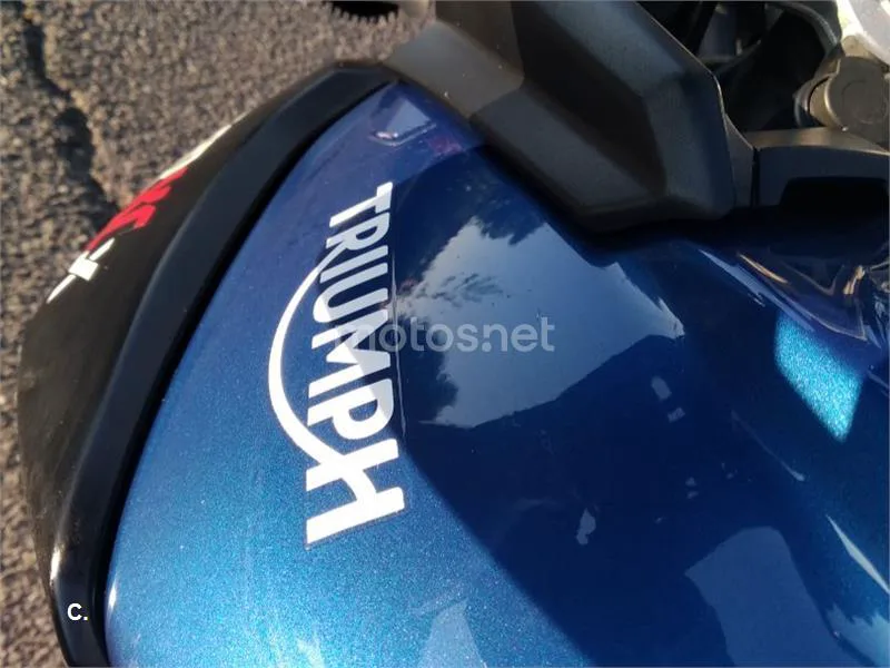 Triumph Tiger 800 XCX - Vista 4