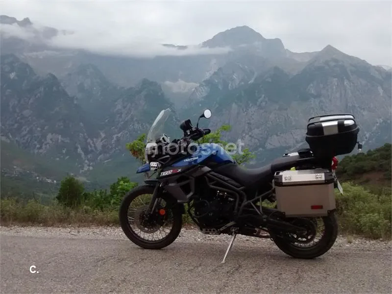 Triumph Tiger 800 XCX - Vista 9