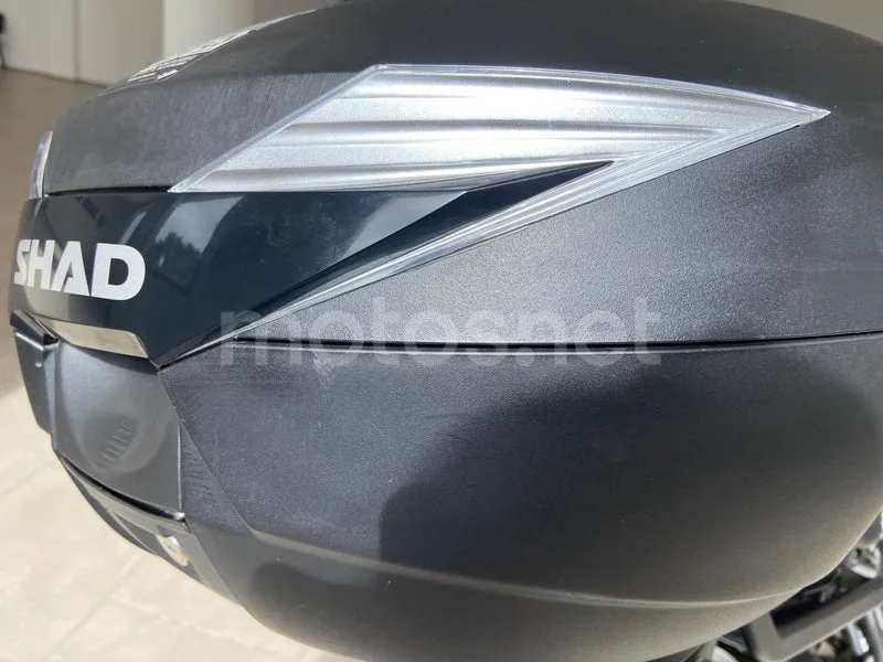 Kawasaki Z650 - Vista 25