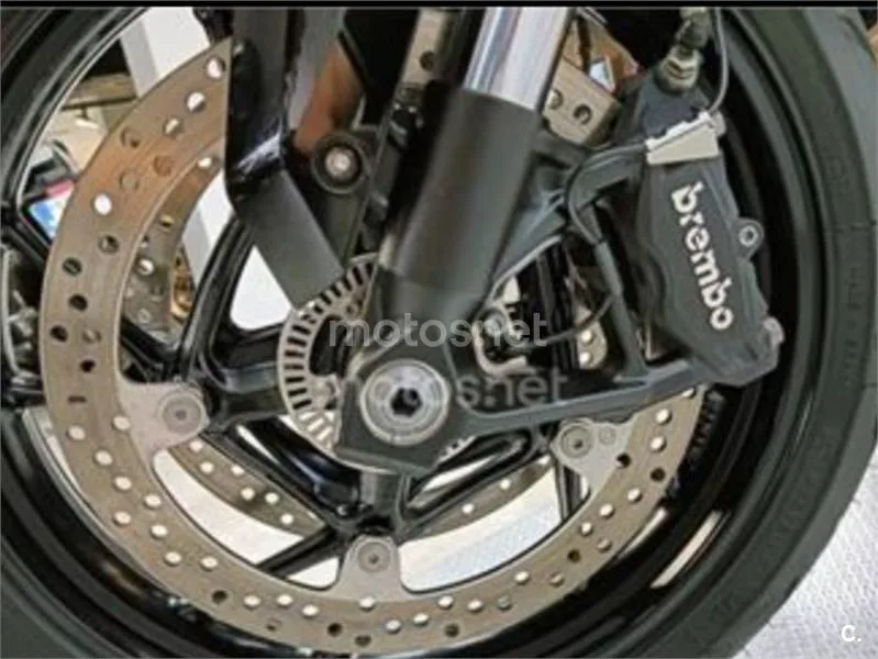 BMW F 900 XR - Vista 4