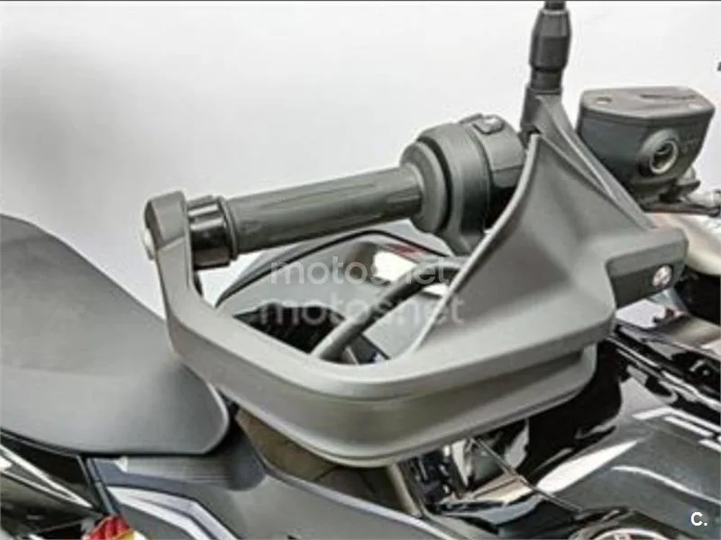 BMW F 900 XR - Vista 10