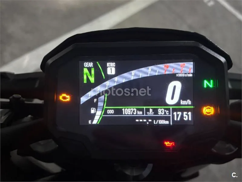 Kawasaki Z650 - Vista 5