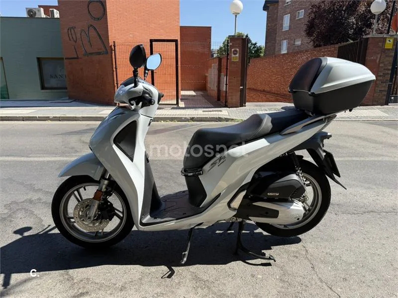 Honda SH125i 3000 € 2018 Madrid - 1