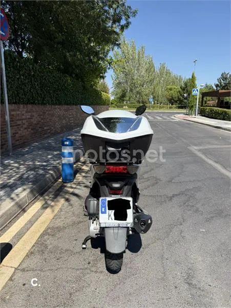 Honda SH125i - Vista 3