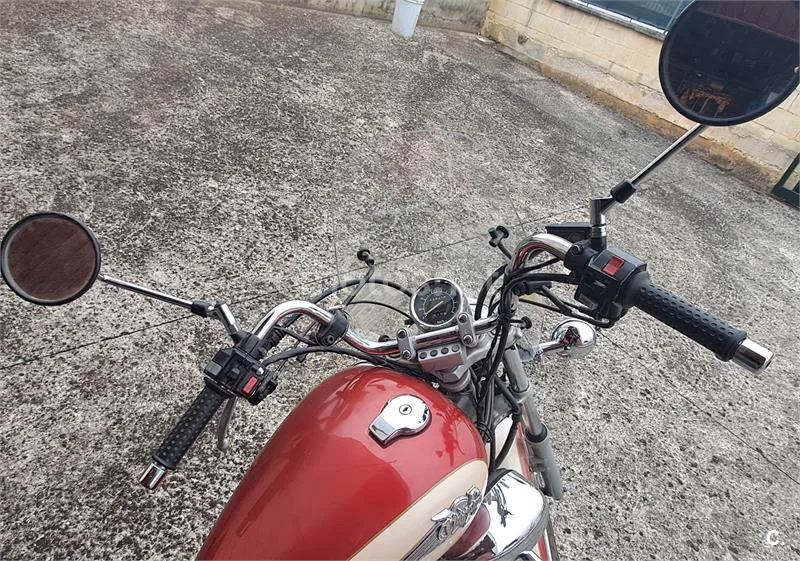 Yamaha XV250 Virago - Vista 4
