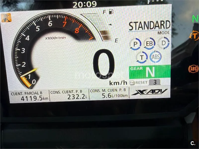 Honda X-ADV - Vista 4