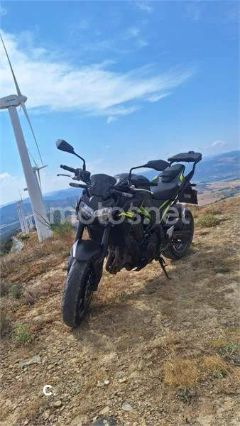 Kawasaki Z900 - Vista 6