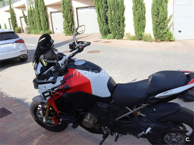 Ducati Multistrada V4 - Vista 5