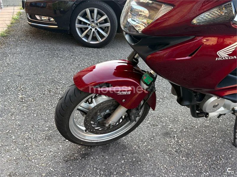 Honda NT700V Deauville - Vista 8