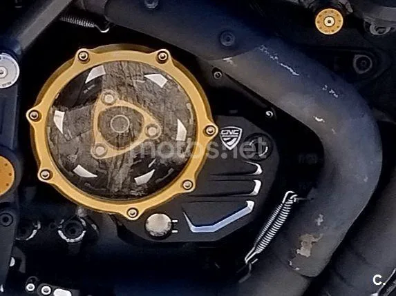 Ducati Diavel Strada - Vista 12