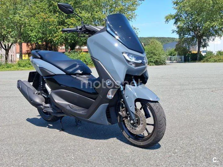 Yamaha NMAX - Vista 3
