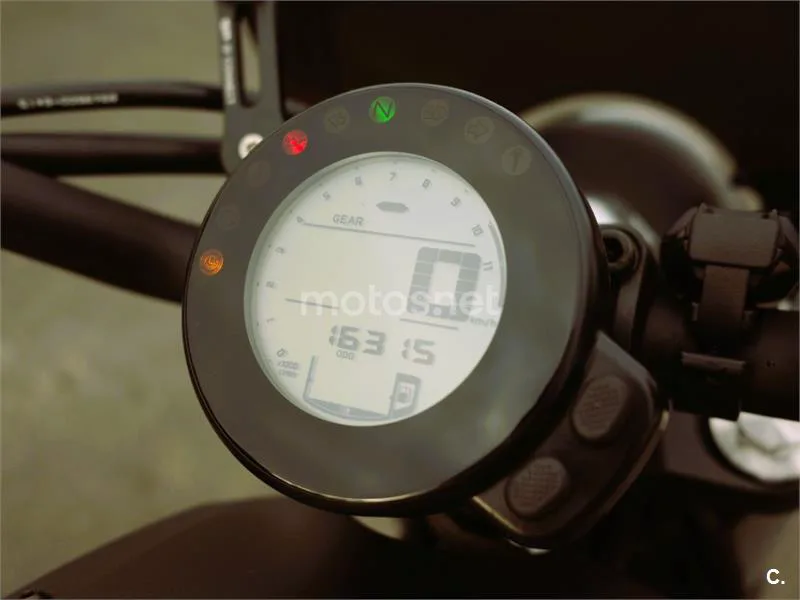 Yamaha XSR700 - Vista 5