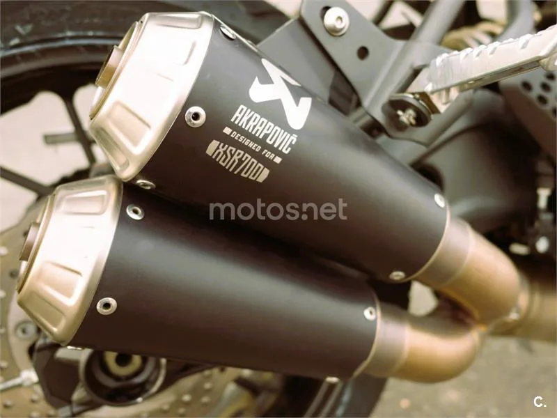 Yamaha XSR700 - Vista 6