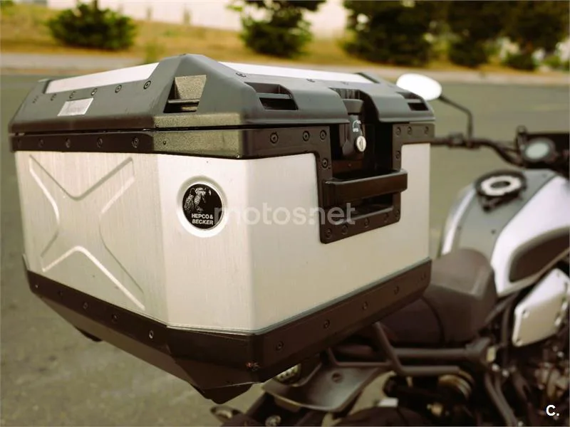 Yamaha XSR700 - Vista 7