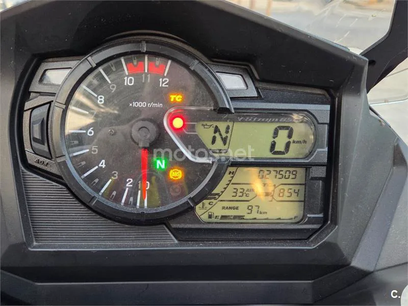 Suzuki V-Strom 650XT - Vista 7
