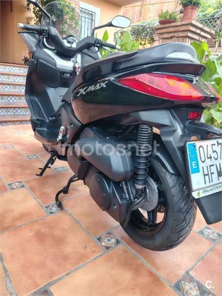 Yamaha XMAX 250 - Vista 13