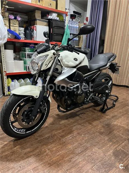 Yamaha XJ6 Diversion N 4500 € 2010 Sevilla - 1