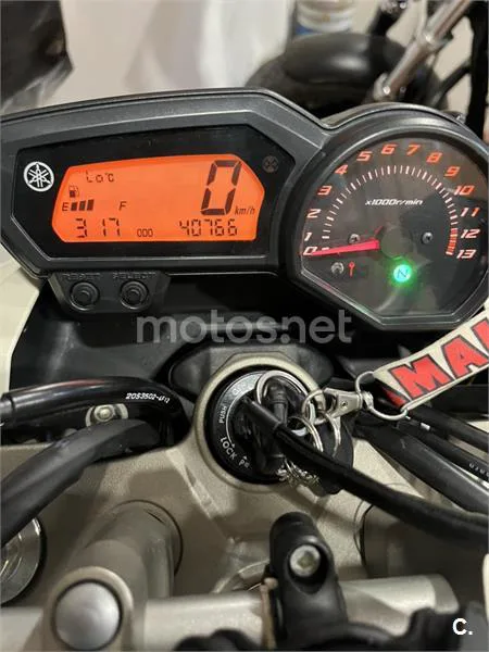 Yamaha XJ6 Diversion N - Vista 8